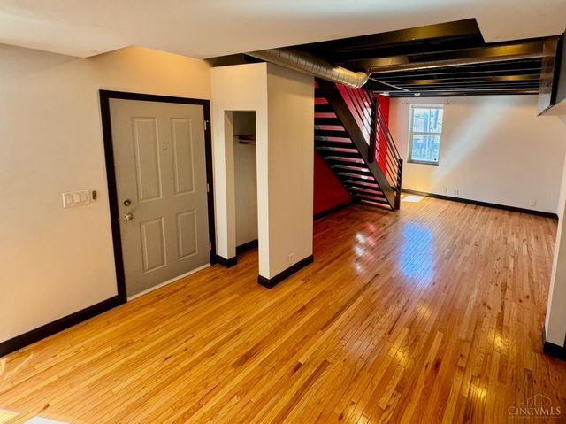 226 Clifton, Cincinnati, OH 45202