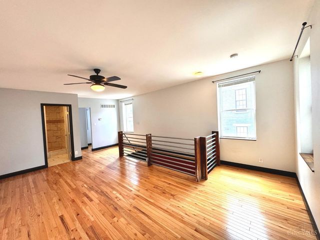 226 Clifton, Cincinnati, OH 45202