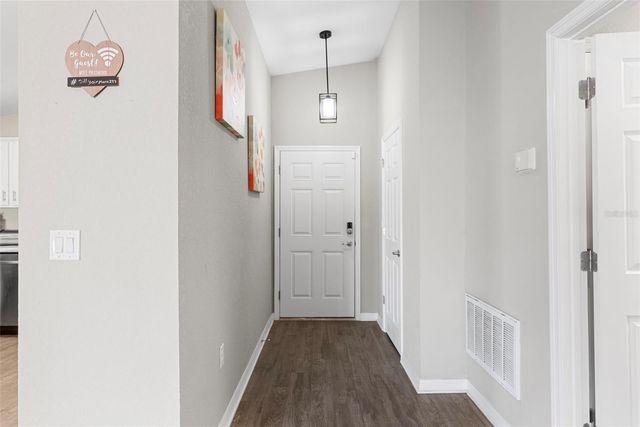 113 EAGLE SUMMIT DRIVE, Ruskin, FL 33570