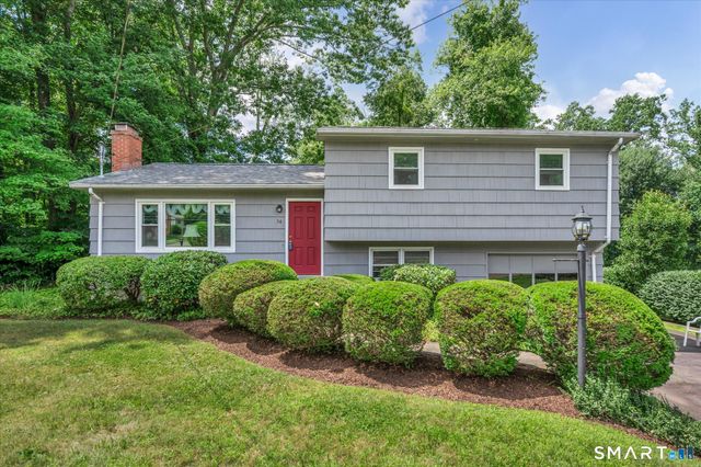 54 Exeter Road, Hamden, CT 06518