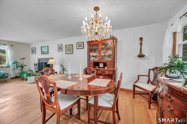 54 Exeter Road, Hamden, CT 06518