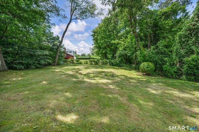 54 Exeter Road, Hamden, CT 06518
