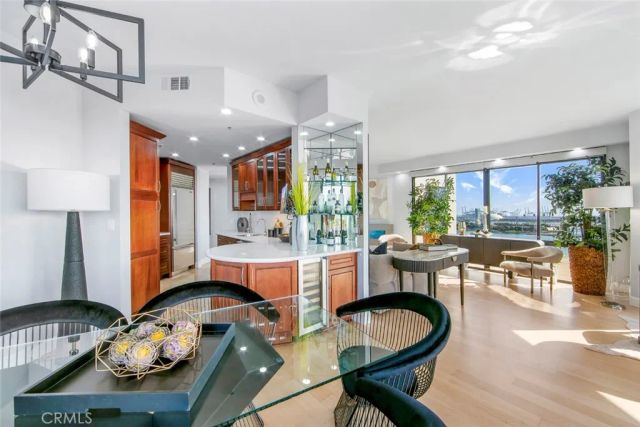 1310 E Ocean Boulevard 1007, Long Beach, CA 90802