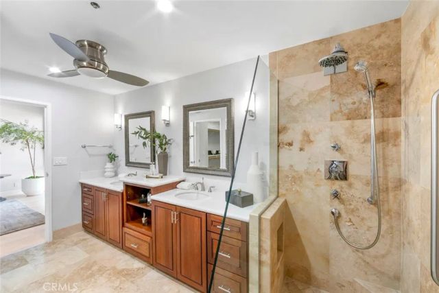 1310 E Ocean Boulevard 1007, Long Beach, CA 90802