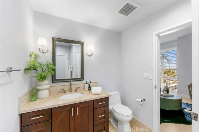 1310 E Ocean Boulevard 1007, Long Beach, CA 90802