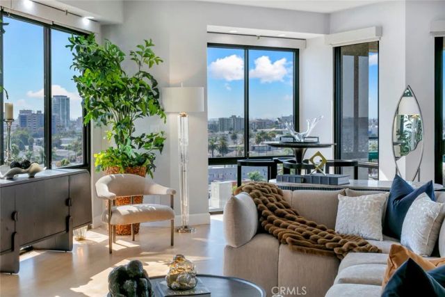 1310 E Ocean Boulevard 1007, Long Beach, CA 90802
