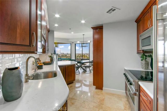 1310 E Ocean Boulevard 1007, Long Beach, CA 90802