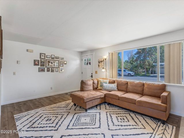155 Hawthorne Drive, Kamas, UT 84036