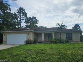 1116 Irving AVE, Lehigh Acres, FL 33972
