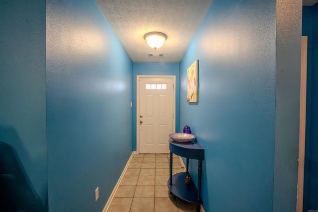 4605 CLIFF Court, Bryant, AR 72002