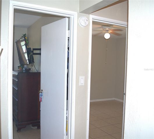 2721 SUNSHINE DRIVE N, Lakeland, FL 33801