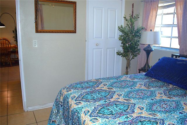 2721 SUNSHINE DRIVE N, Lakeland, FL 33801