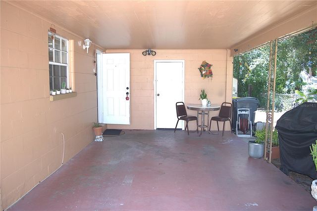2721 SUNSHINE DRIVE N, Lakeland, FL 33801