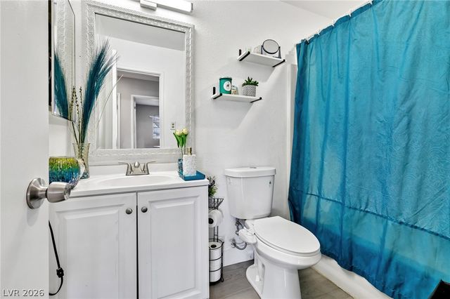 1528 Saylor Way, Las Vegas, NV 89108