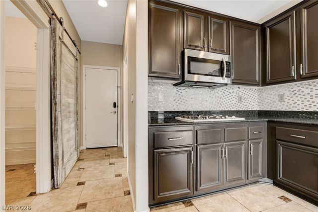66 Archer Glen Avenue, Henderson, NV 89002
