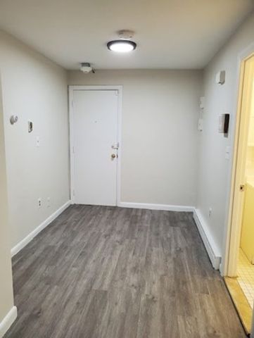 580 Cummins Highway 4, Boston, MA 02126