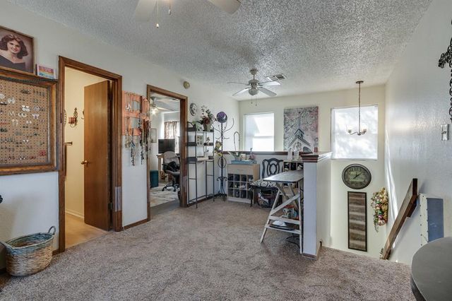 6037 NW 54th Place, Warr Acres, OK 73122