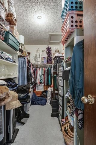 6037 NW 54th Place, Warr Acres, OK 73122