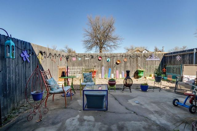 6037 NW 54th Place, Warr Acres, OK 73122