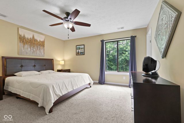 386 Boonesboro Road, Greenwood, IN 46142