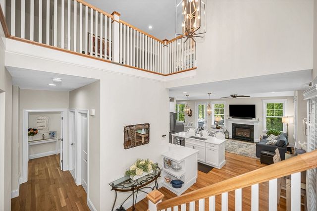 63 Rowell Lane, Middleton, MA 01949
