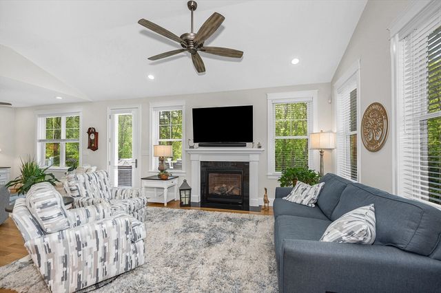 63 Rowell Lane, Middleton, MA 01949