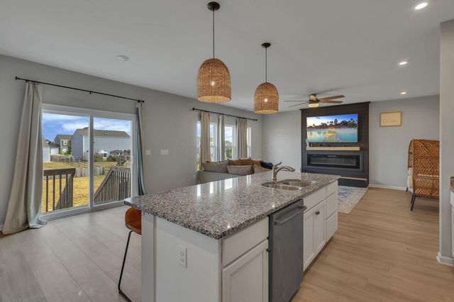 1730 Dickson Drive, Marysville, OH 43040