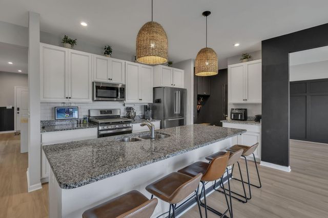 1730 Dickson Drive, Marysville, OH 43040