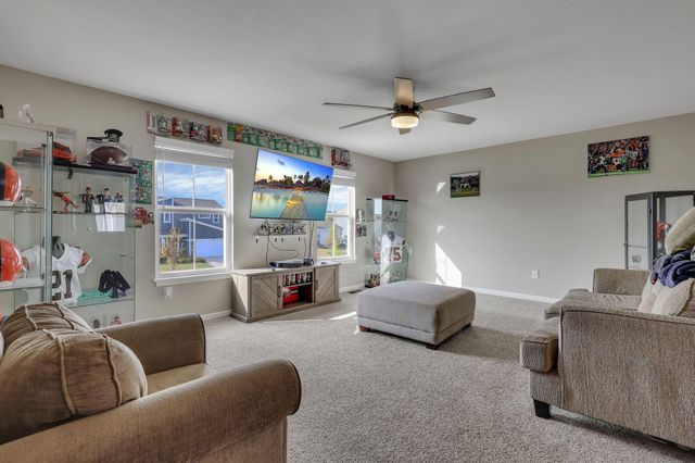 1730 Dickson Drive, Marysville, OH 43040