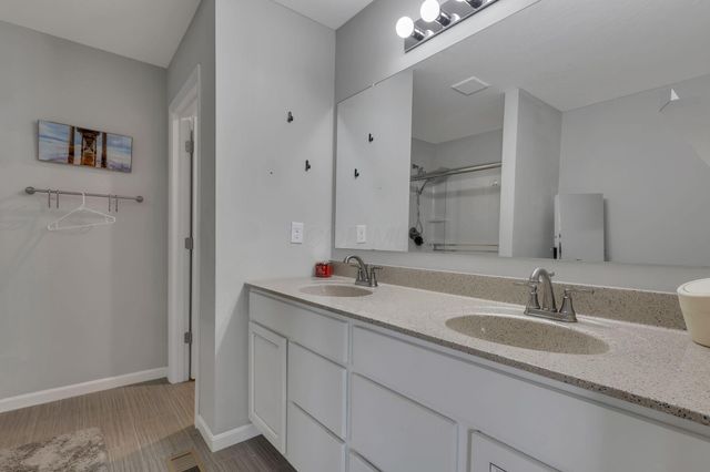 1730 Dickson Drive, Marysville, OH 43040