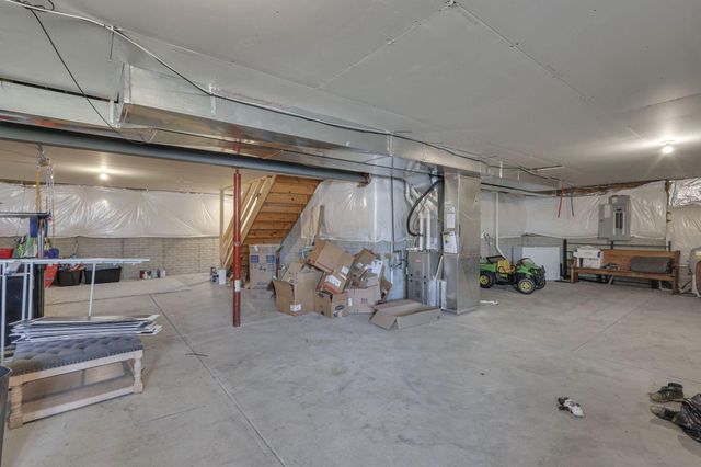 1730 Dickson Drive, Marysville, OH 43040