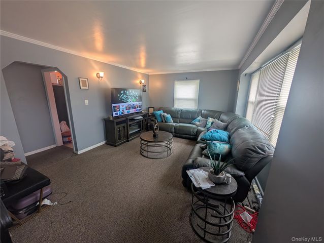 39 State Street, Valley Stream, NY 11580