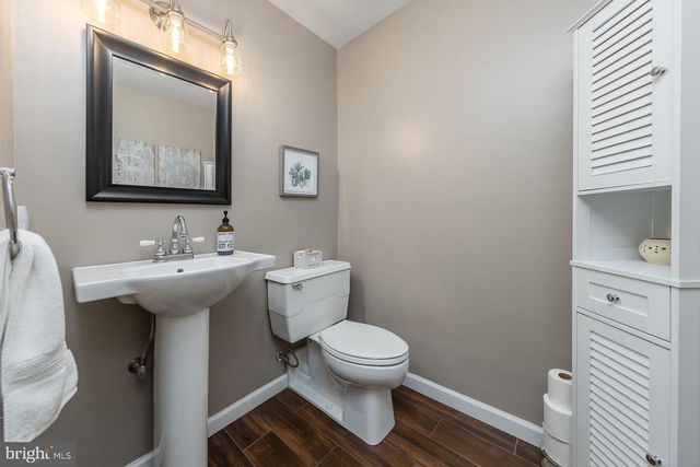 51 S GOLFWOOD AVE, Carneys Point, NJ 08069