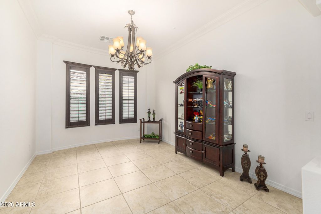 Image 15 of property listing at 6602 S BRIDAL VAIL Drive, Gilbert, AZ 85298