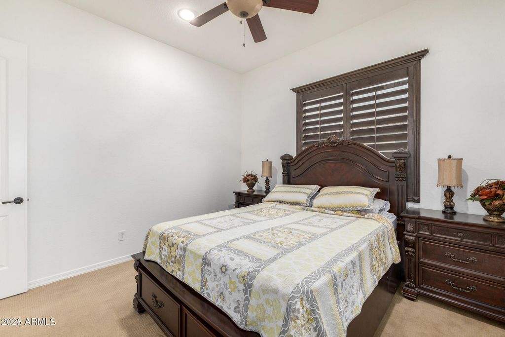 Image 25 of property listing at 6602 S BRIDAL VAIL Drive, Gilbert, AZ 85298