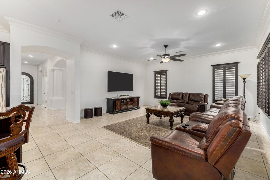 Image 32 of property listing at 6602 S BRIDAL VAIL Drive, Gilbert, AZ 85298