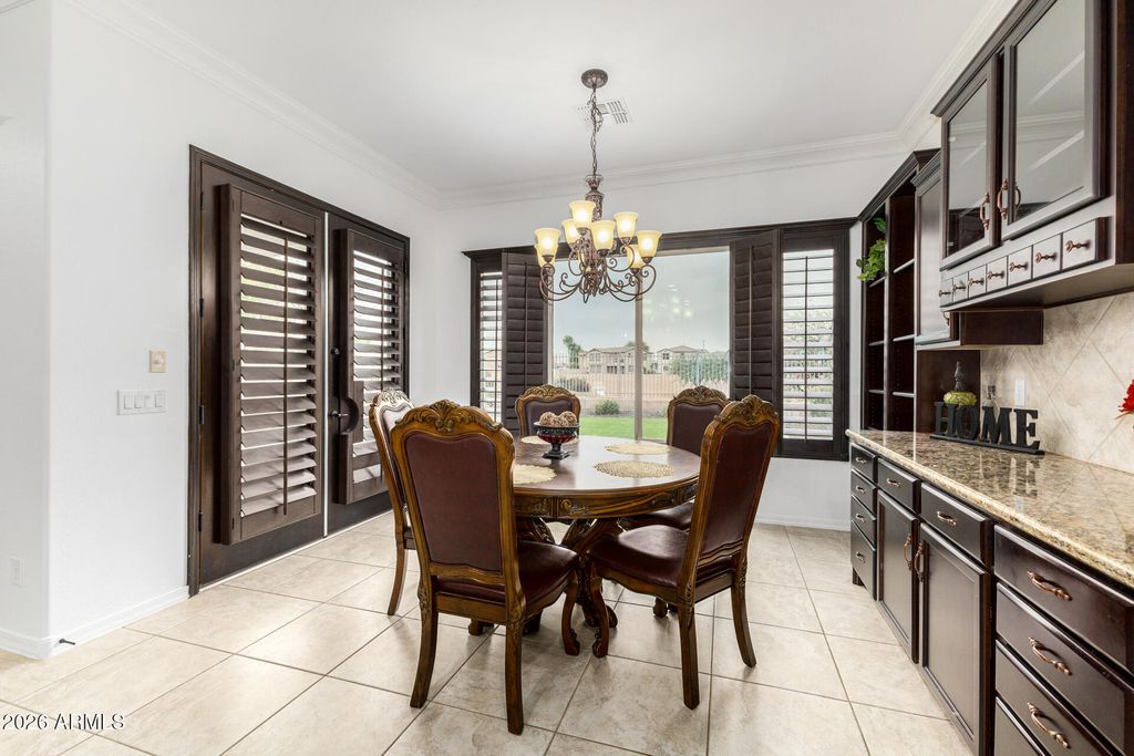 Image 37 of property listing at 6602 S BRIDAL VAIL Drive, Gilbert, AZ 85298