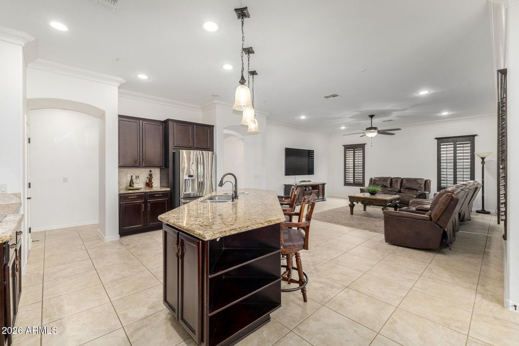 Image 41 of property listing at 6602 S BRIDAL VAIL Drive, Gilbert, AZ 85298