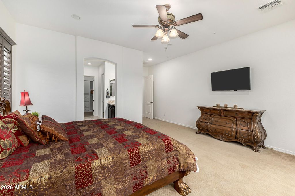 Image 45 of property listing at 6602 S BRIDAL VAIL Drive, Gilbert, AZ 85298