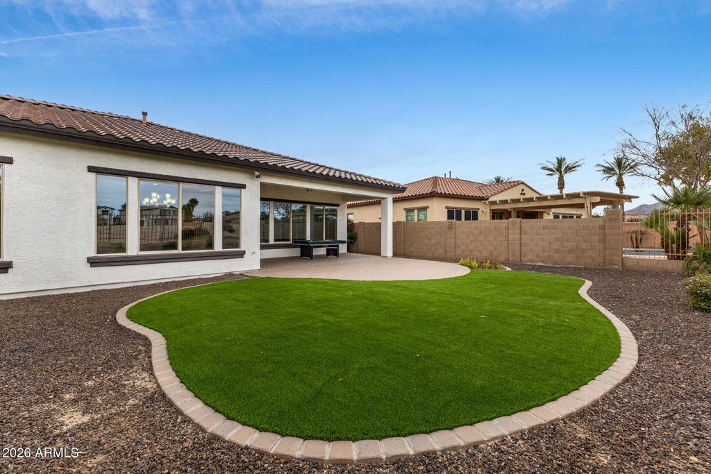 Image 63 of property listing at 6602 S BRIDAL VAIL Drive, Gilbert, AZ 85298
