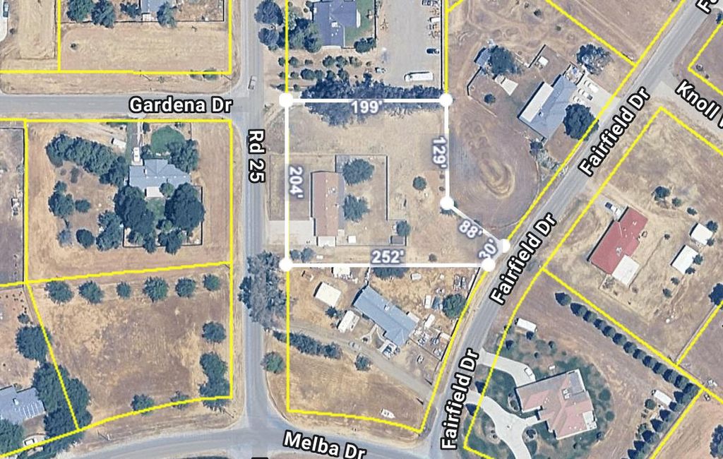 Image 1 of property listing at 17563 Road 25, Madera, CA 93638