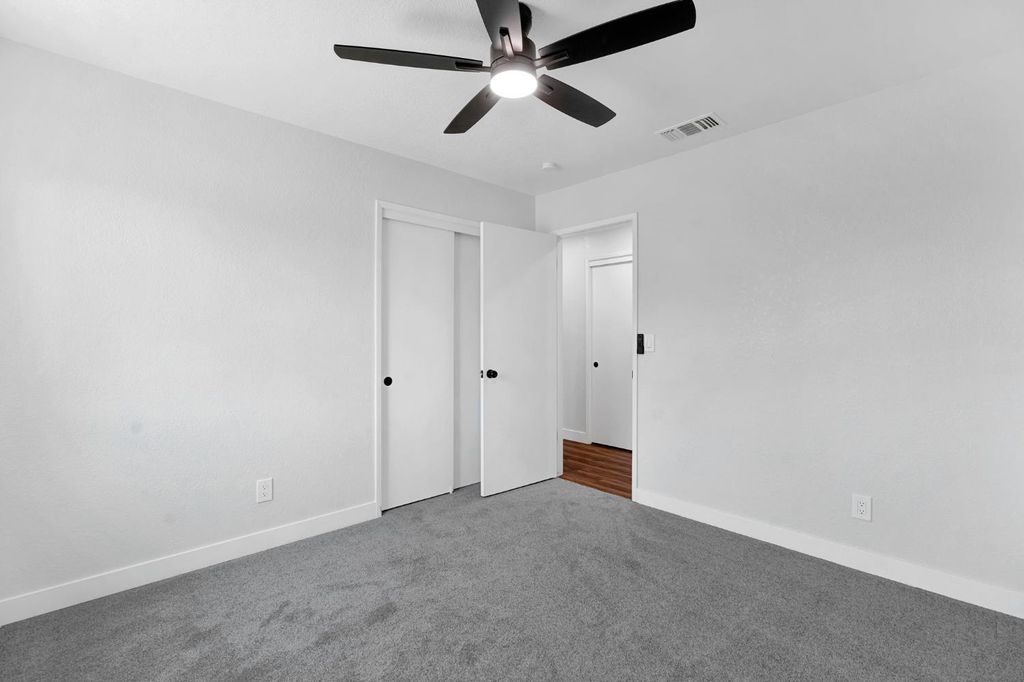 Image 20 of property listing at 17563 Road 25, Madera, CA 93638