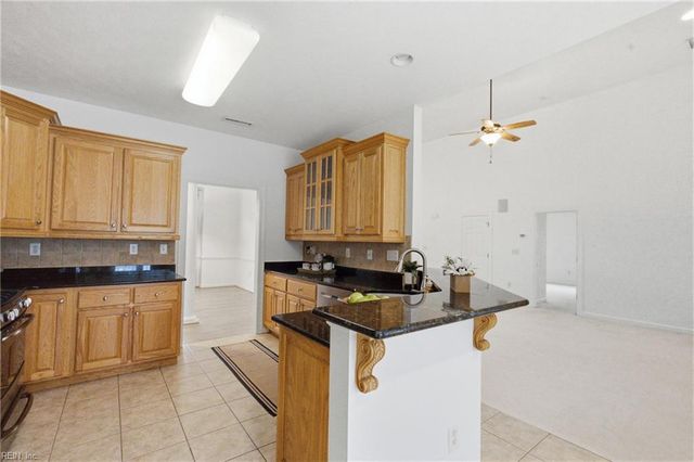 1703 Cheslie ARCH, Chesapeake, VA 23323