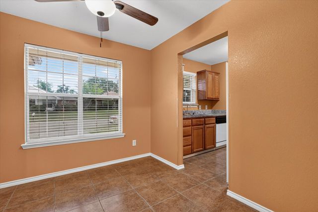 1412 Paco Trail, Denton, TX 76209