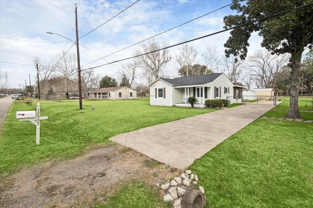 12537 Terrance Street, Houston, TX 77085