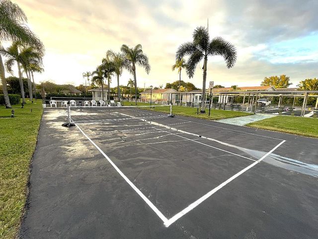 210 Horizons Street E 207, Boynton Beach, FL 33435