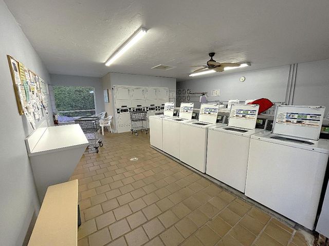 210 Horizons Street E 207, Boynton Beach, FL 33435