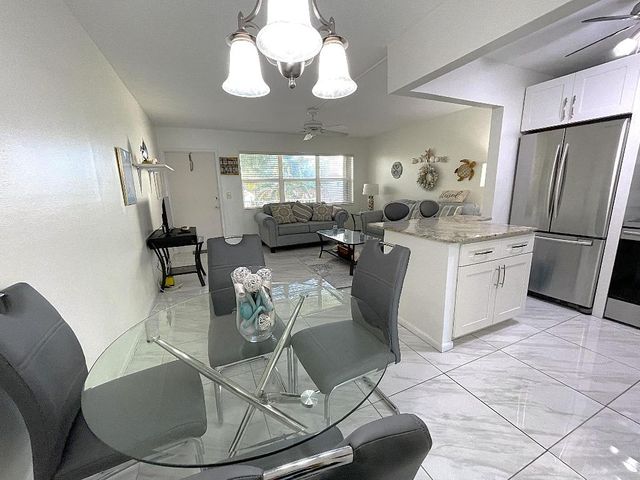 210 Horizons Street E 207, Boynton Beach, FL 33435