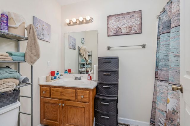 1565 Canada Flatt Rd, Cookeville, TN 38506