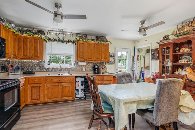 1565 Canada Flatt Rd, Cookeville, TN 38506